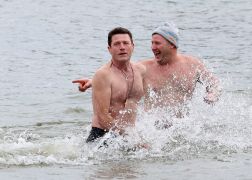 Neujahrsschwimmen 2024 In Jena 22